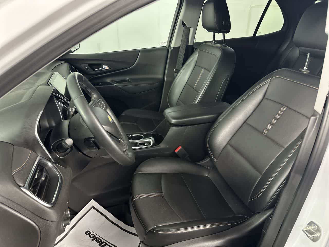 Used 2024 Chevrolet Equinox Premier FWD image 6