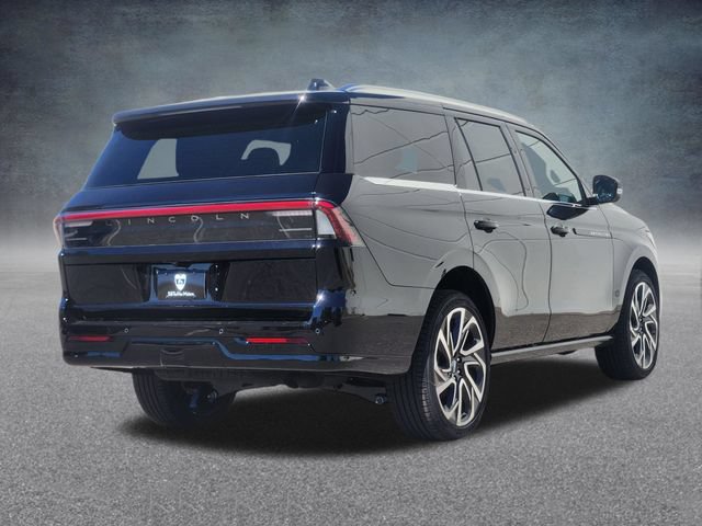 New 2026 Lincoln Navigator Black Label AWD/4WD image 7