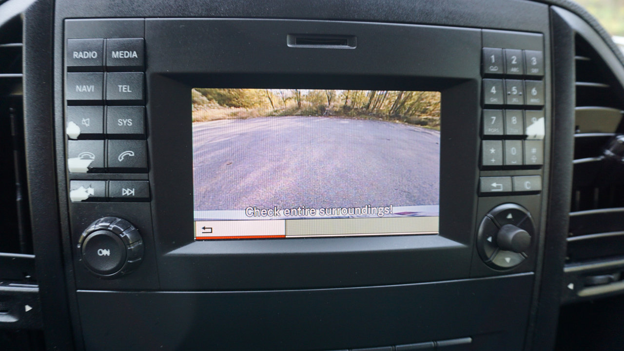 Used 2016 Mercedes-Benz Metris Passenger image 20