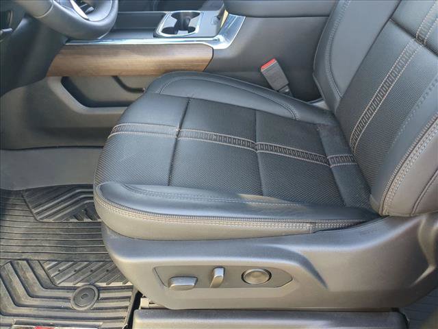 New 2026 Chevrolet Silverado 2500 High Country w/ High Country Premium Package AWD/4WD image 4