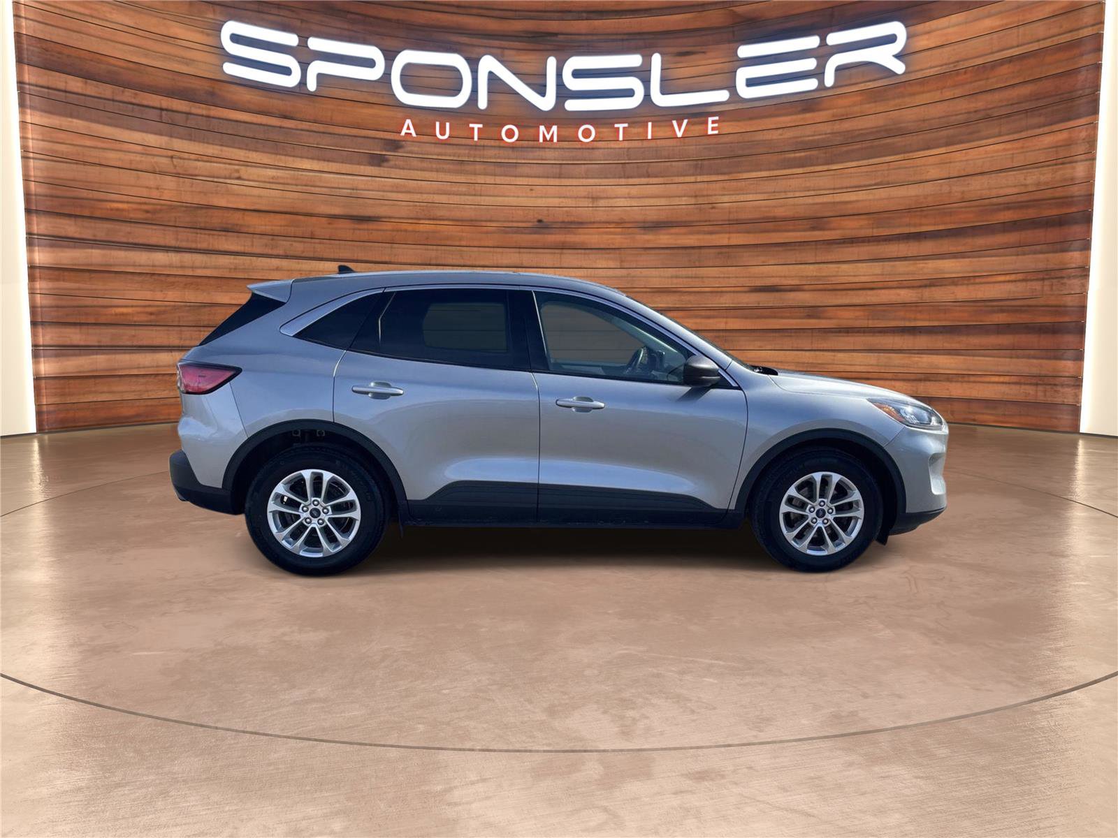 Used 2022 Ford Escape SE w/ Convenience Package image 7