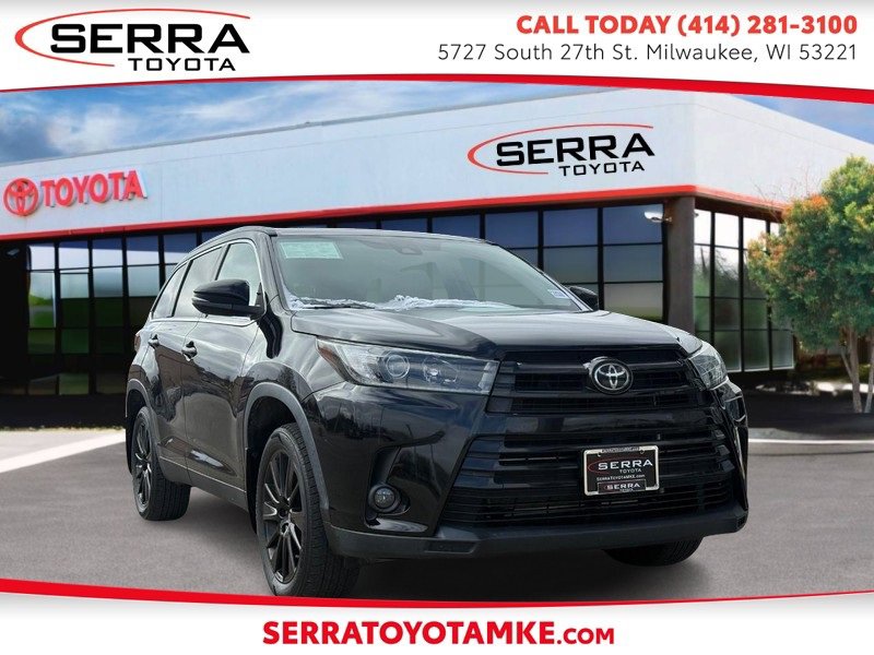 Used 2019 Toyota Highlander SE image 1