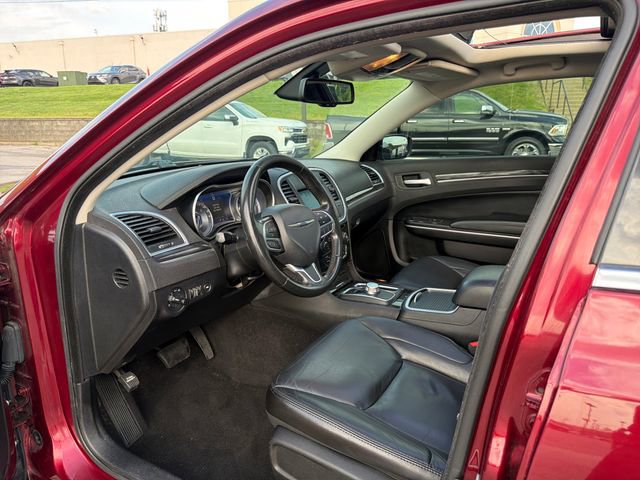 Used 2019 Chrysler 300 Touring w/ Quick Order Package 2EF image 20