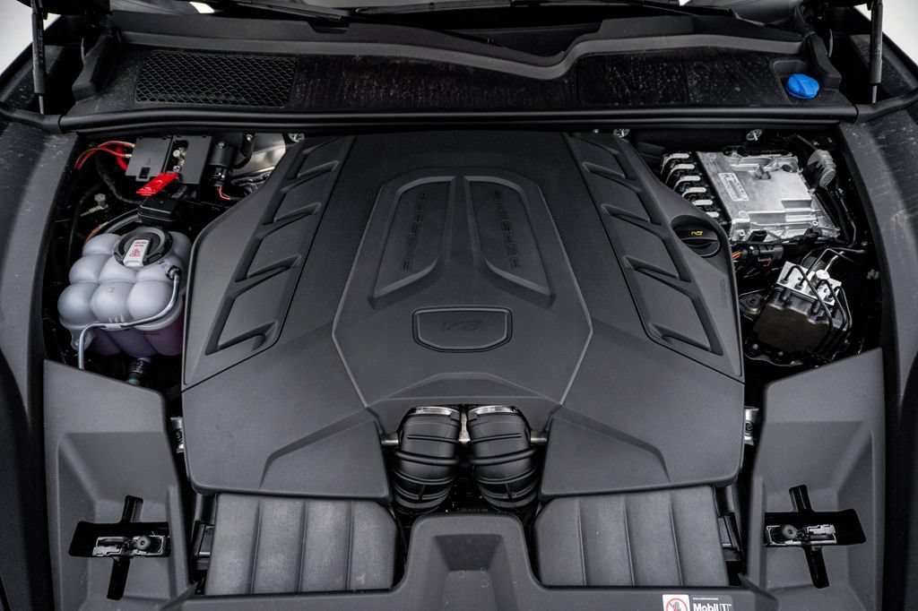 New 2026 Porsche Cayenne S AWD/4WD image 29