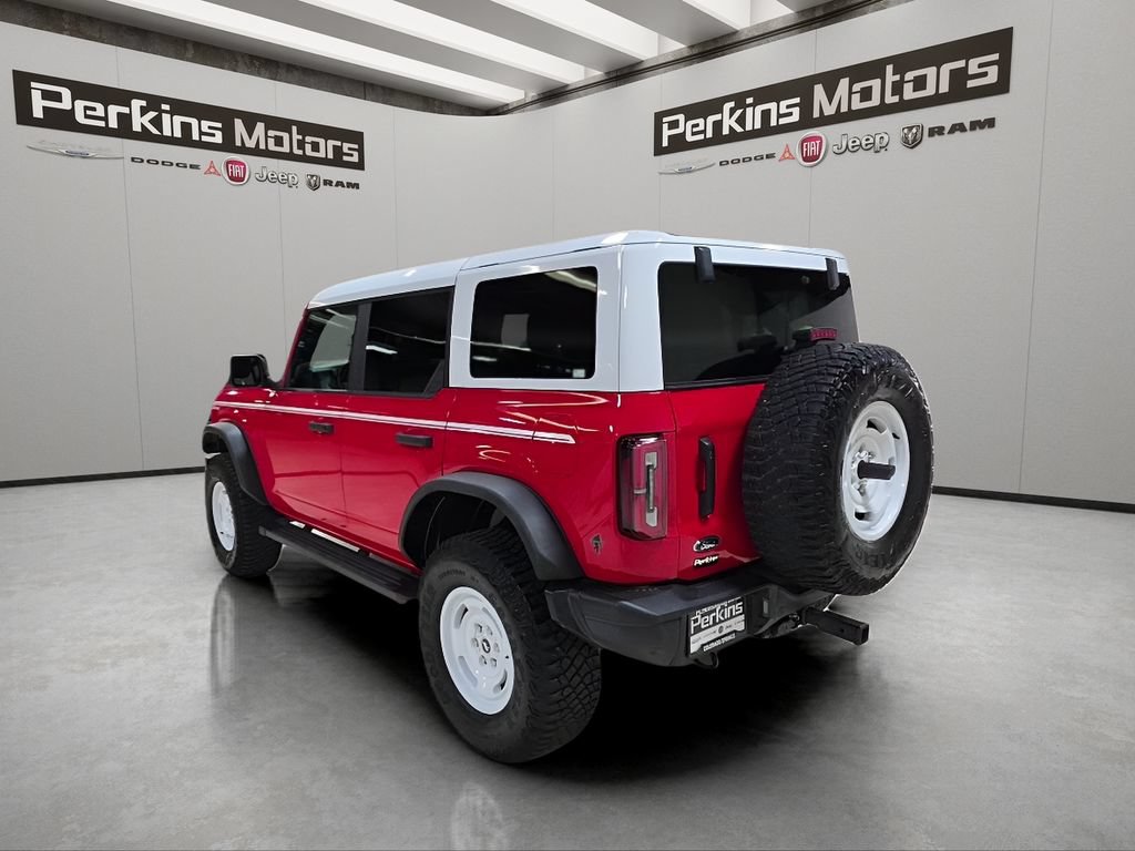 Used 2024 Ford Bronco Heritage Edition AWD/4WD image 3