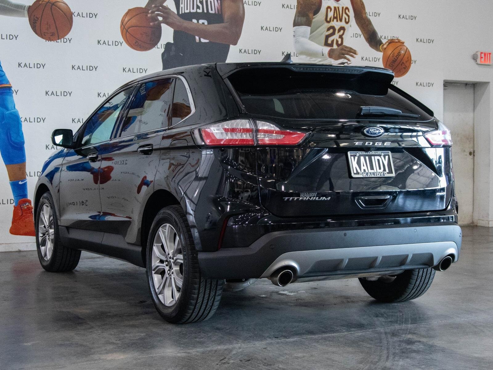 Used 2024 Ford Edge Titanium image 21