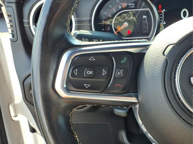 Used 2020 Jeep Gladiator Overland w/ Cold Weather Group image 15