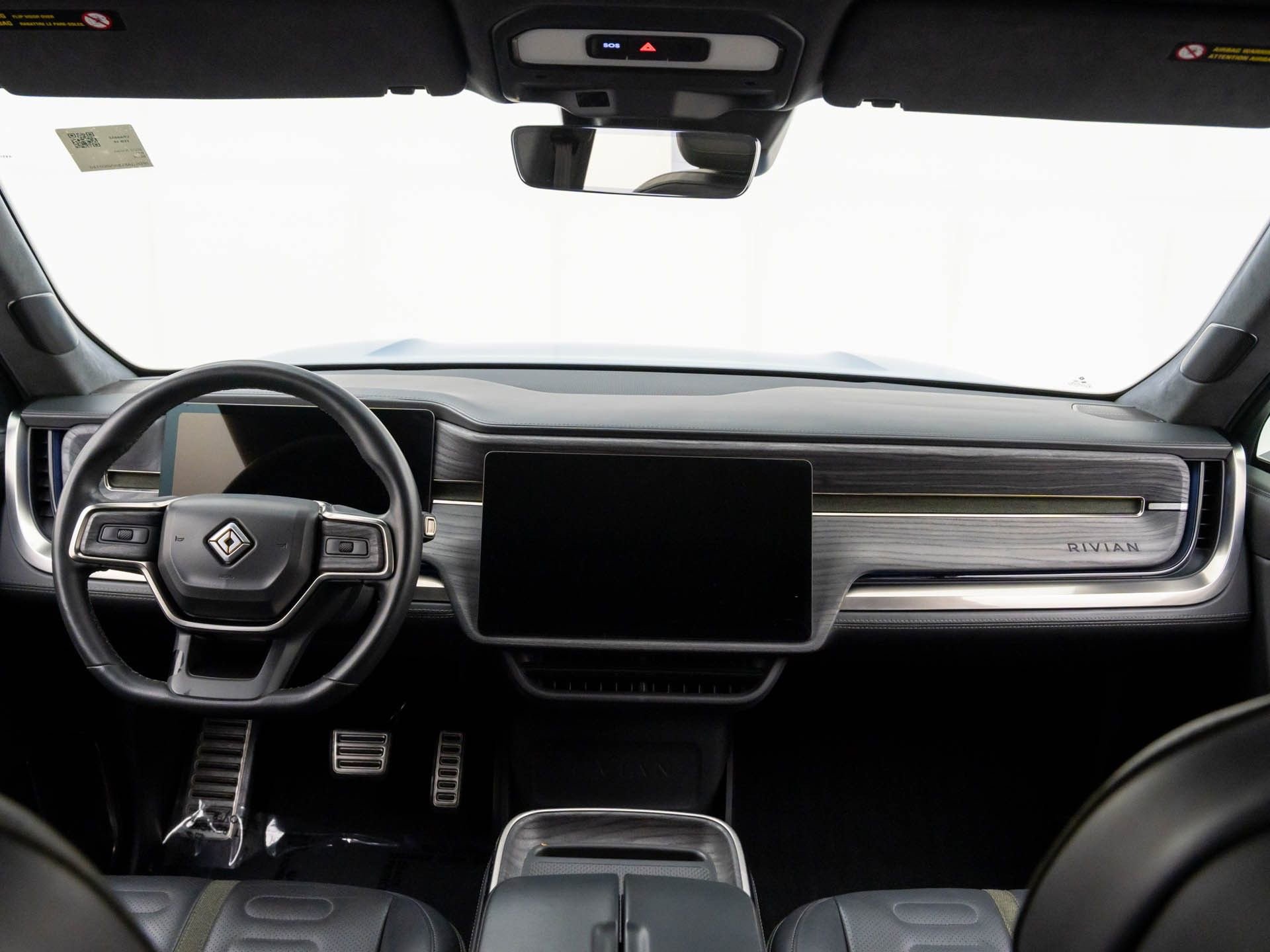 Used 2022 Rivian R1S Launch Edition image 10