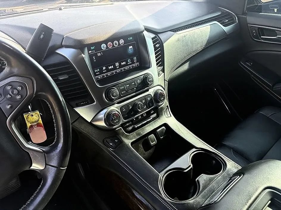Used 2020 Chevrolet Tahoe LT RWD image 25