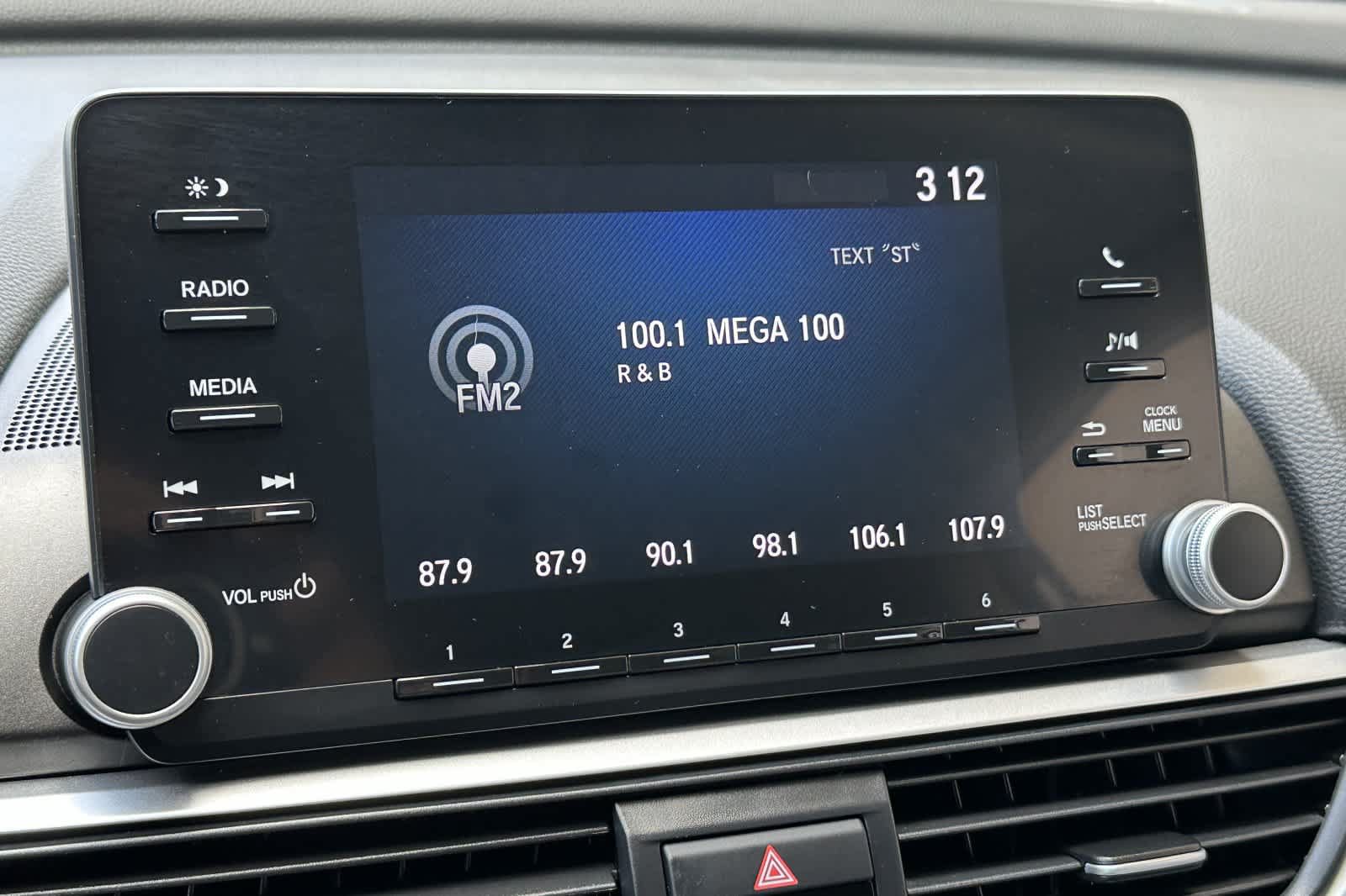 Used 2019 Honda Accord LX image 16