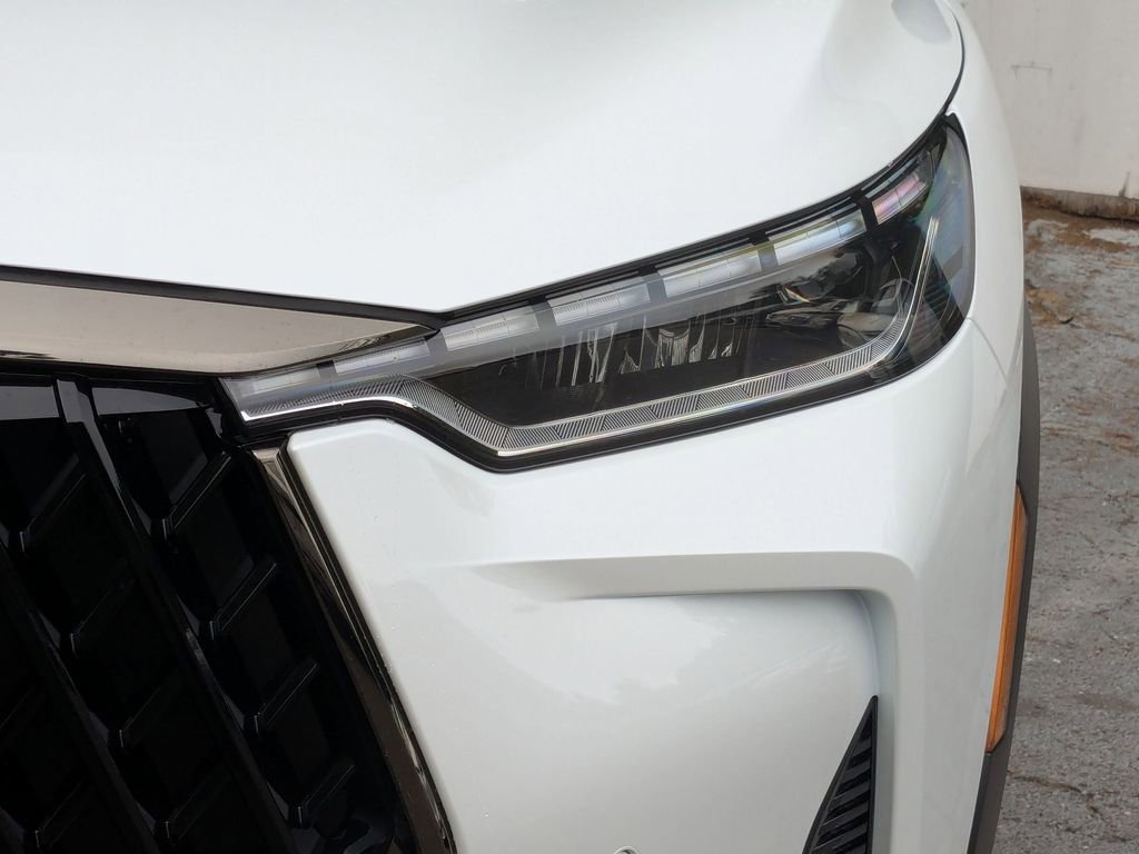 New 2026 INFINITI QX60 Sport image 10