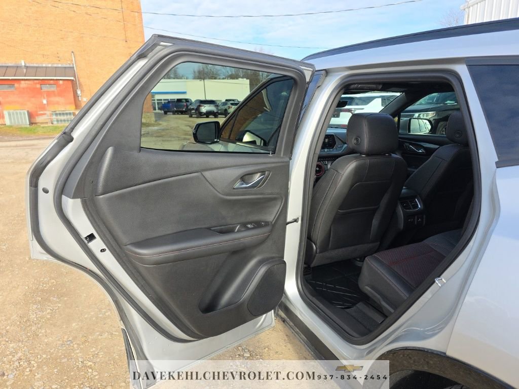 Certified 2022 Chevrolet Blazer RS w/ Enhanced Convenience Package image 28