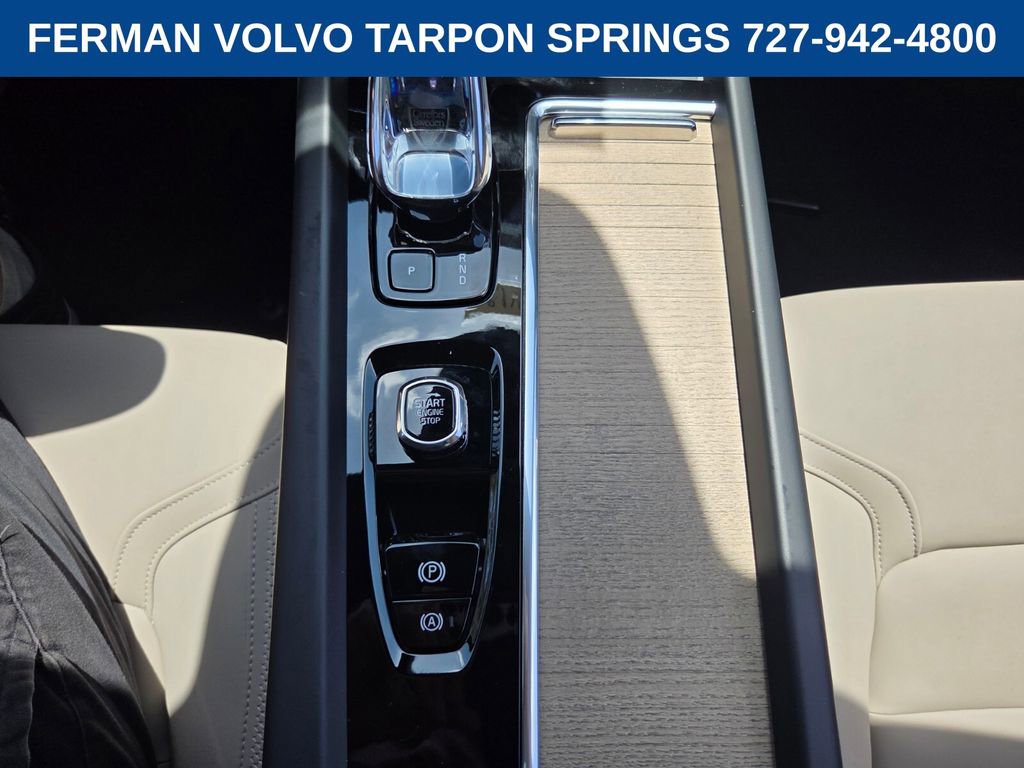 New 2026 Volvo XC60 B5 Plus w/ Protection Package Premier image 26