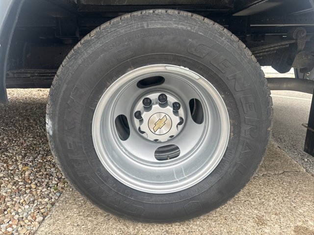 New 2024 Chevrolet Express 3500 w/ Power Convenience Package image 30