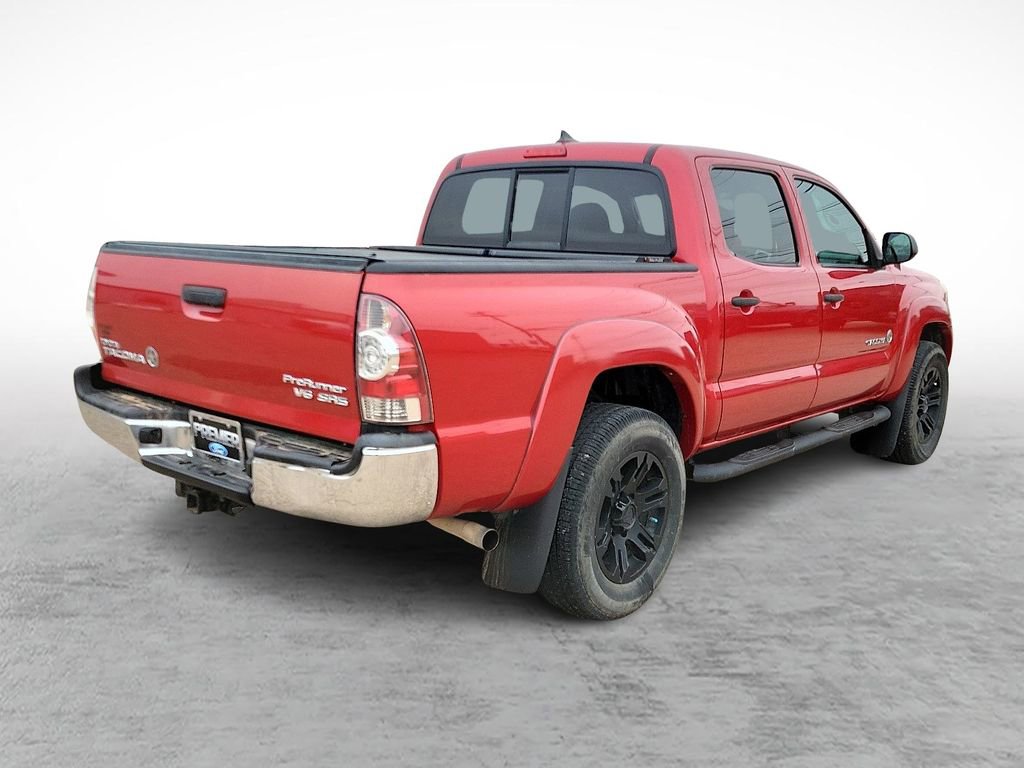 Used 2015 Toyota Tacoma PreRunner w/ SR5 Package RWD image 11