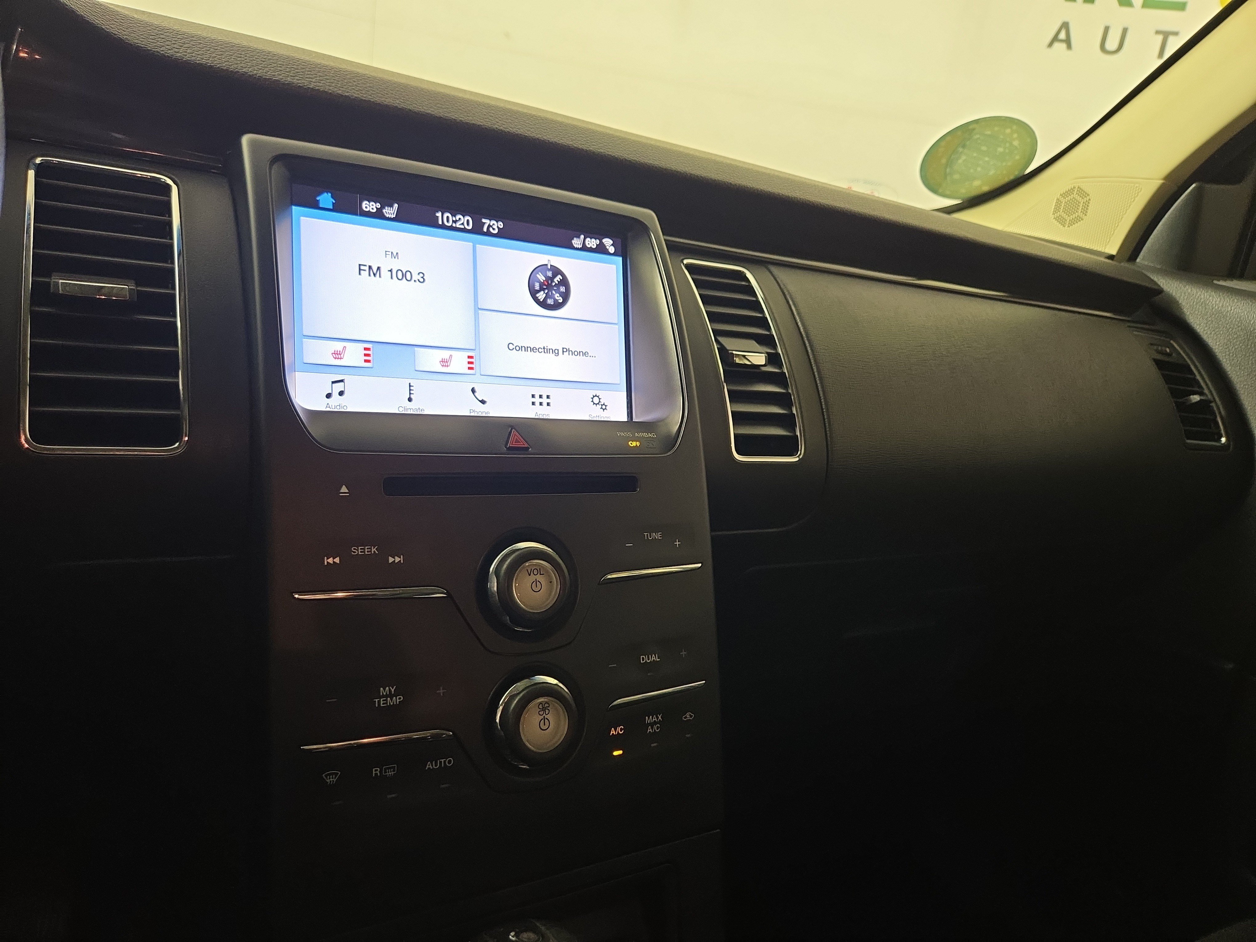 Used 2019 Ford Flex SEL FWD image 22