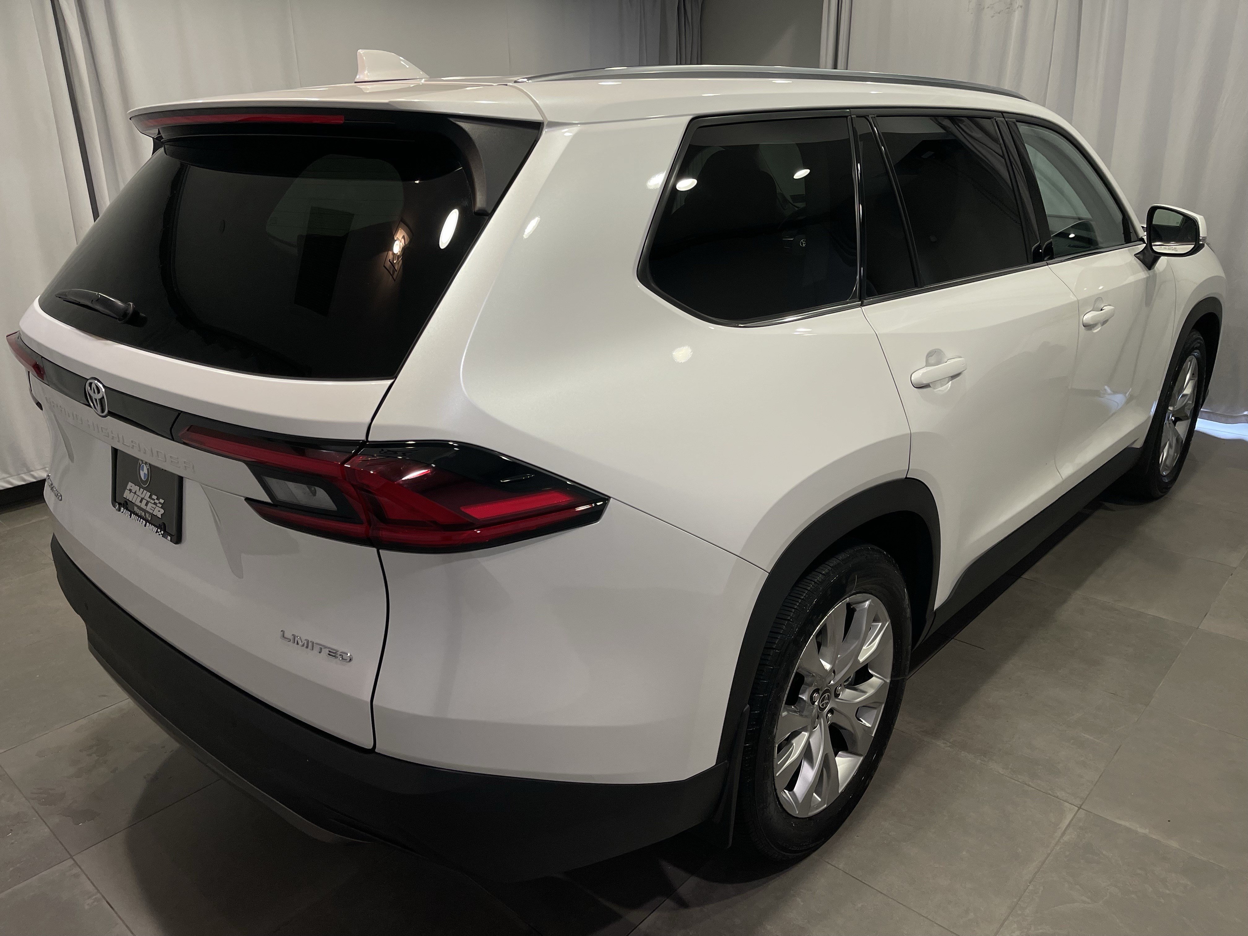 Used 2026 Toyota Grand Highlander AWD Hybrid image 6