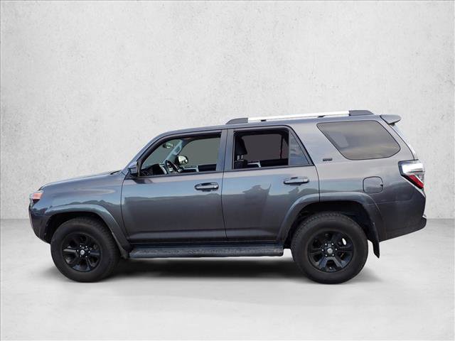 Used 2019 Toyota 4Runner SR5 AWD/4WD image 2