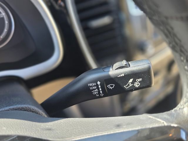 Used 2019 Volkswagen Beetle 2.0T SE image 31