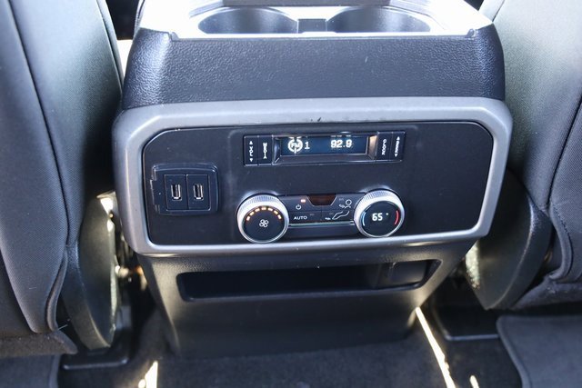 Used 2019 Ford Expedition XLT image 25