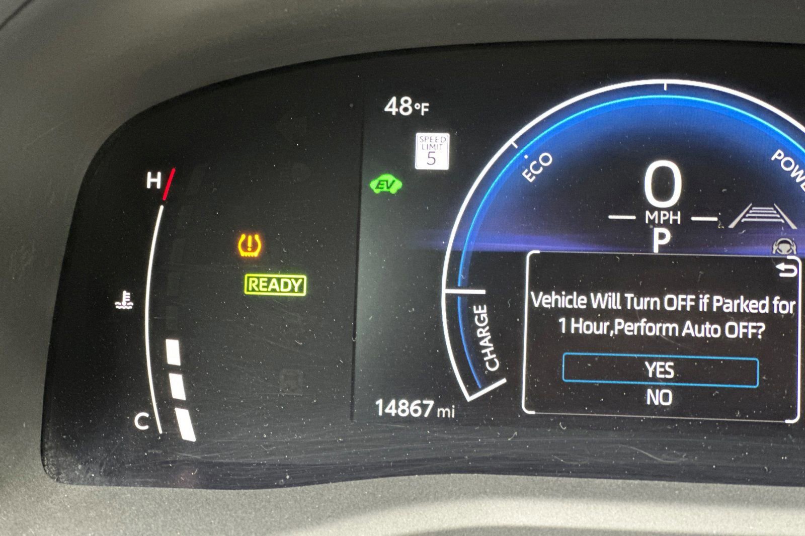 Used 2025 Toyota Camry LE image 24