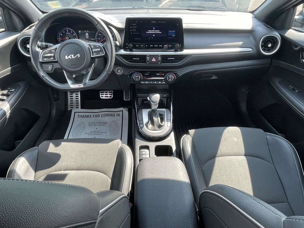 Used 2024 Kia Forte GT-Line w/ GT-Line Premium Package FWD image 11