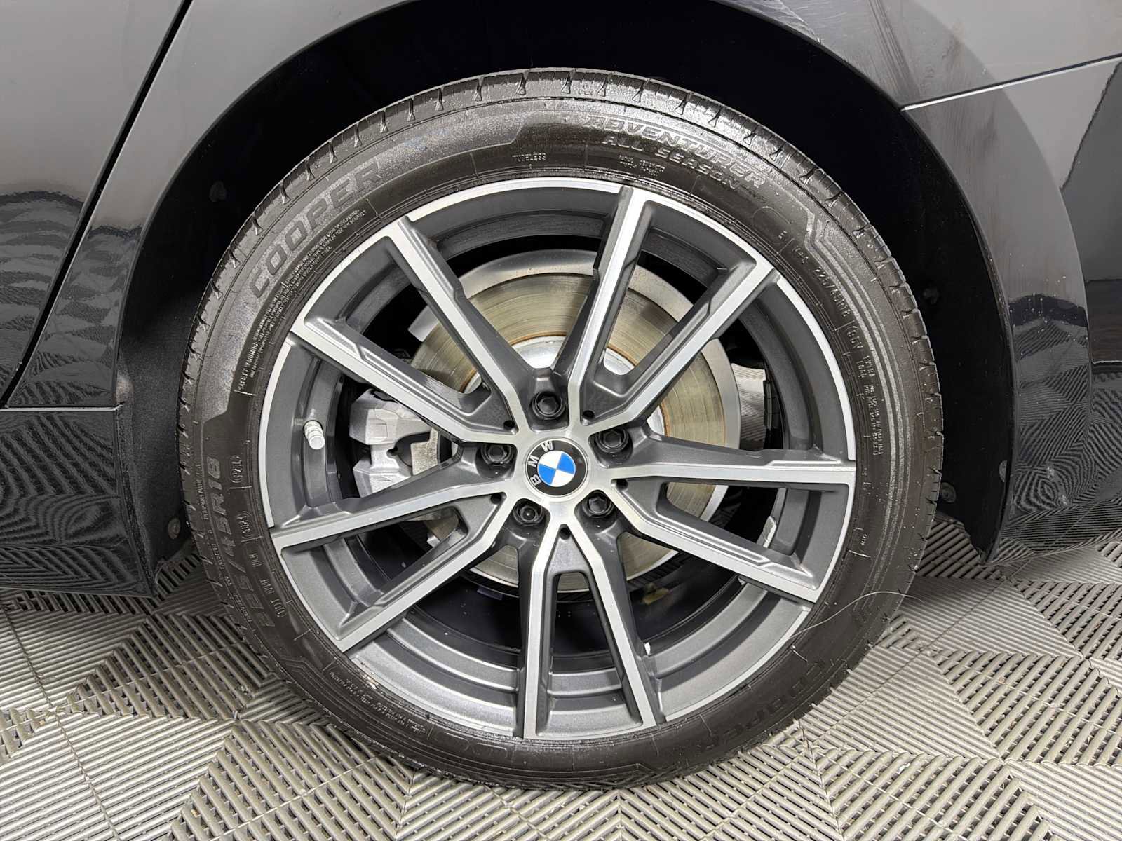 Used 2019 BMW 330i Sedan w/ Convenience Package RWD image 17