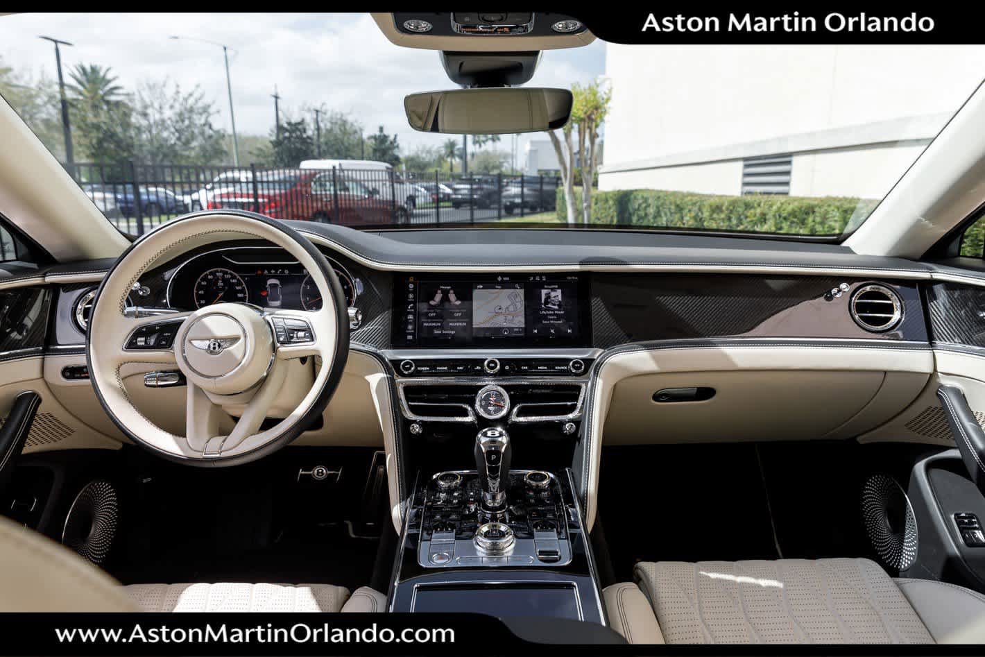 Used 2021 Bentley Flying Spur W12 image 64