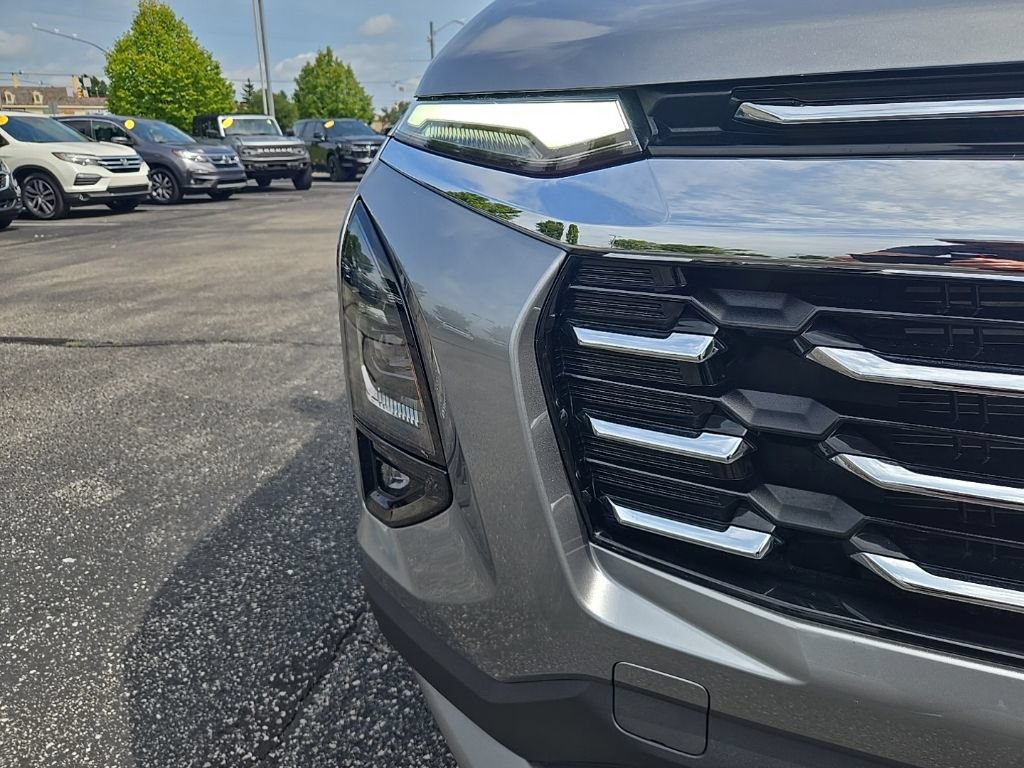 Used 2025 Chevrolet Equinox LT w/ Convenience Package II FWD image 21