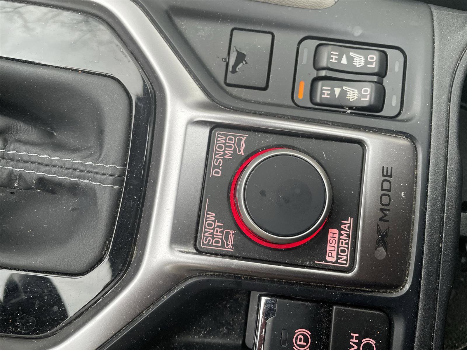 Used 2022 Subaru Forester Limited image 31