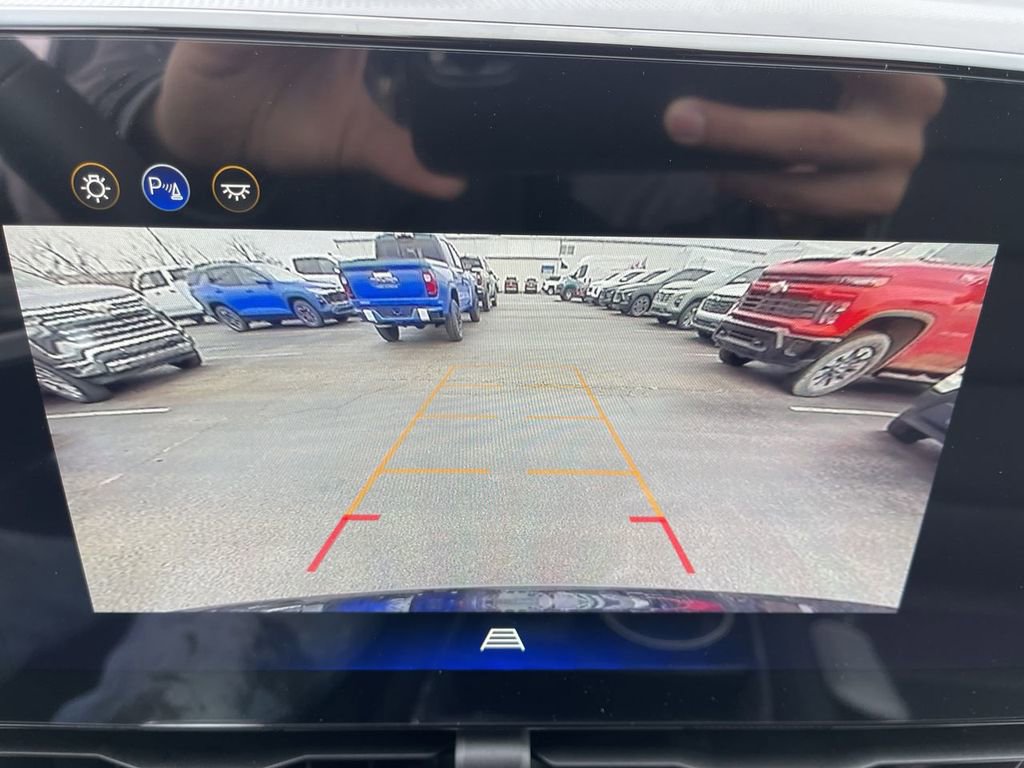 New 2026 Chevrolet Equinox LT w/ Convenience Package II FWD image 17