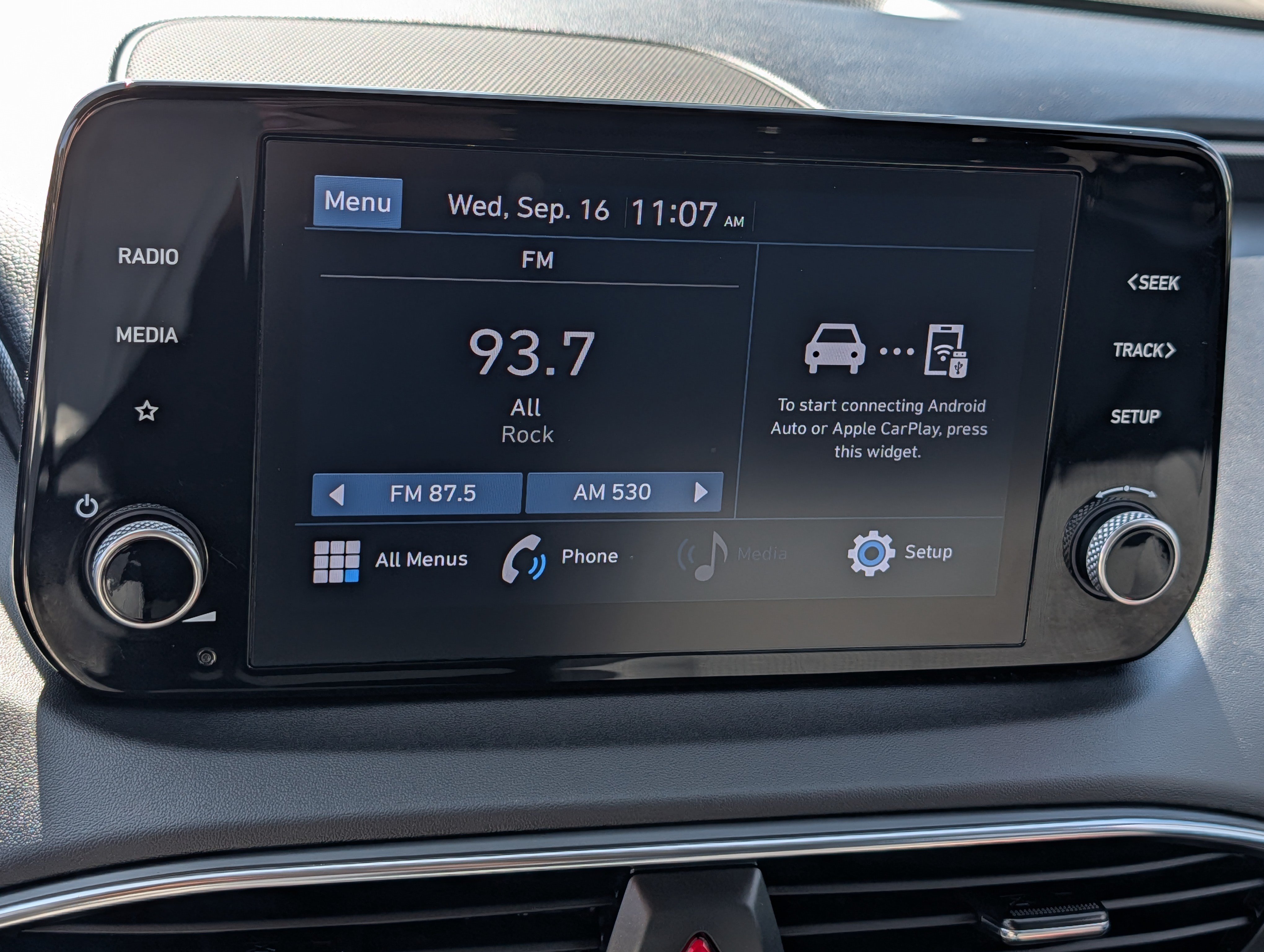 Used 2022 Hyundai Santa Fe SE FWD image 22
