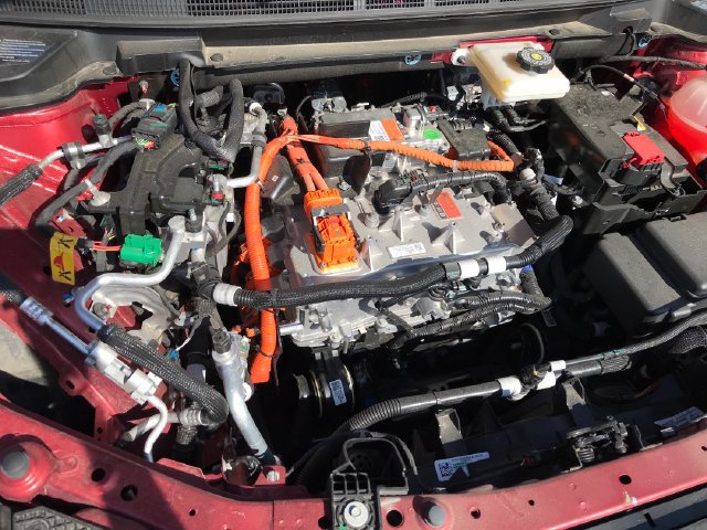 Used 2025 Chevrolet Equinox EV RS FWD image 23