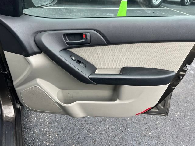 Used 2011 Kia Forte EX FWD image 27