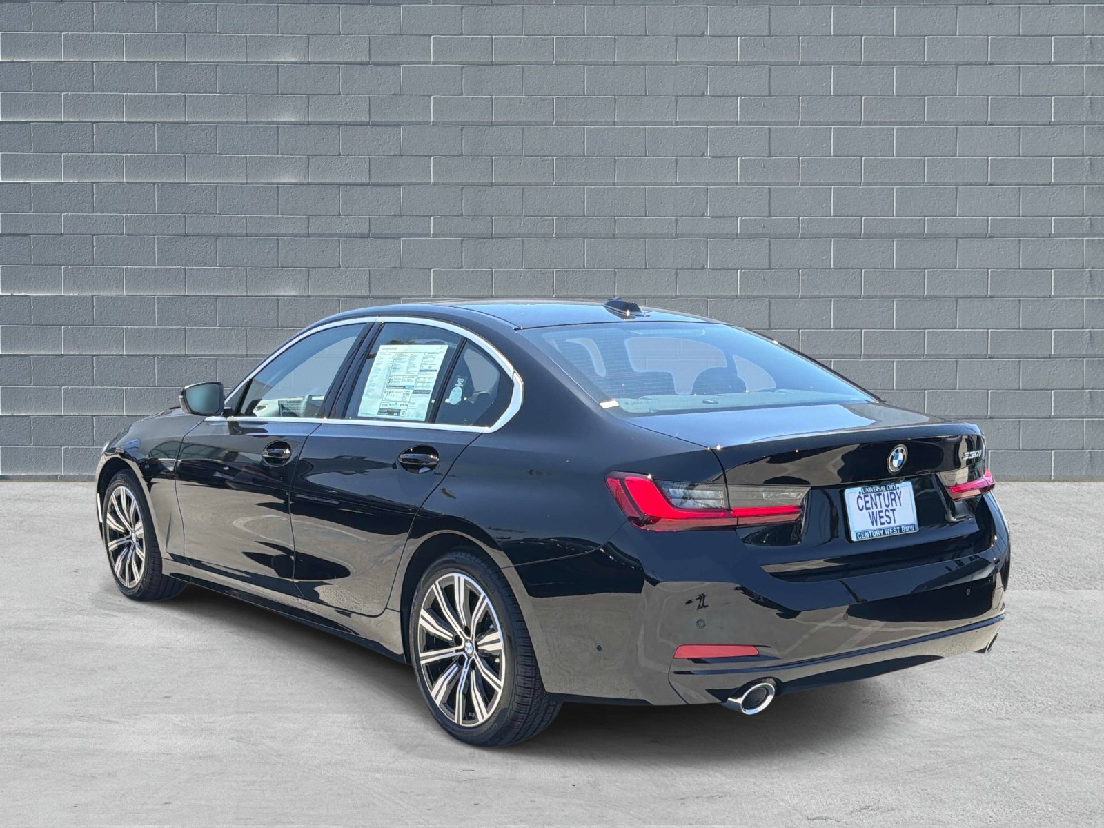 New 2026 BMW 330i Sedan w/ Convenience Package RWD image 3