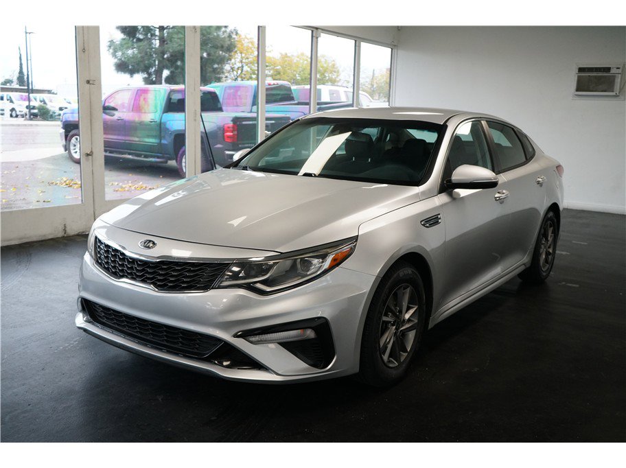 Used 2019 Kia Optima LX image 3