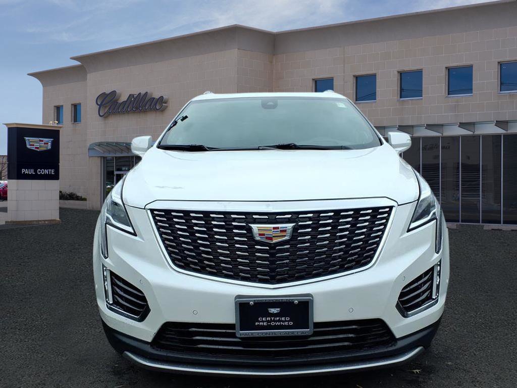 Used 2023 Cadillac XT5 Premium Luxury w/ Technology Package AWD/4WD image 2