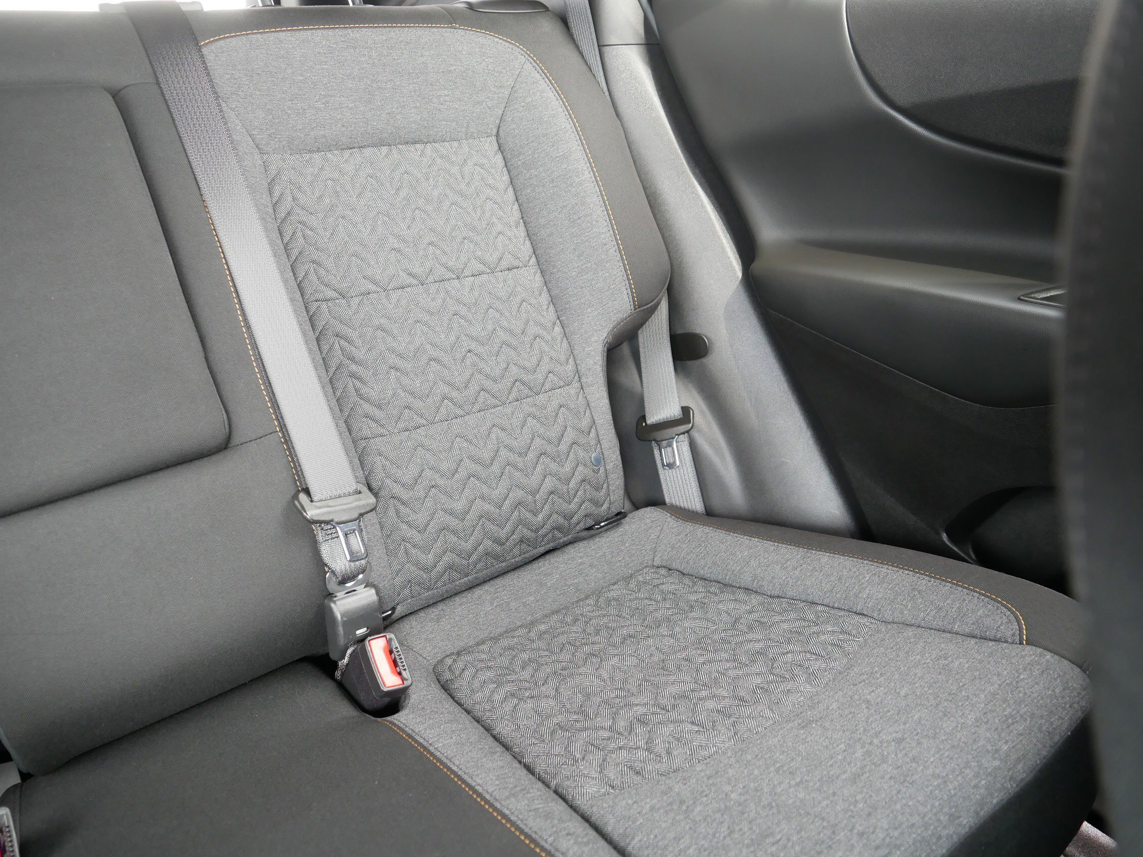 Used 2024 Chevrolet Equinox LT w/ LPO, Floor Liner Package AWD/4WD image 14