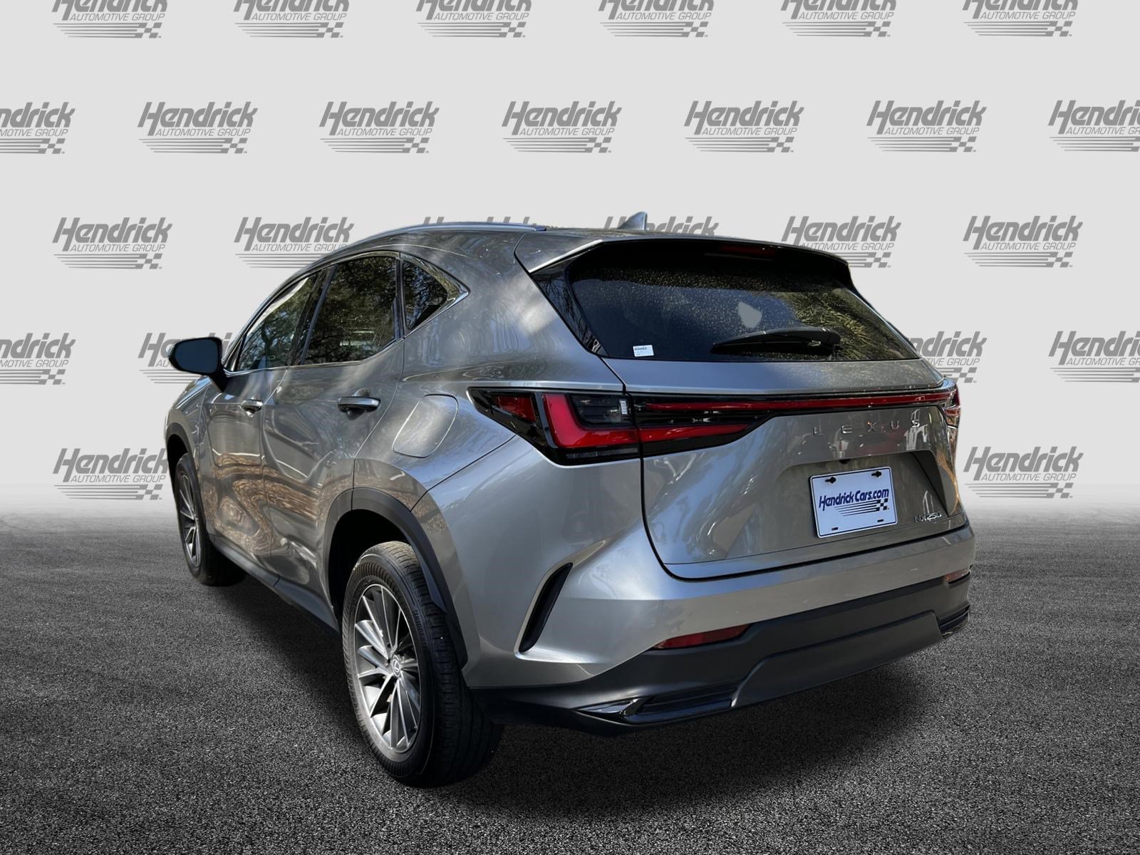 Used 2024 Lexus NX 250 FWD w/ Towing Package (2000 Lbs) image 7