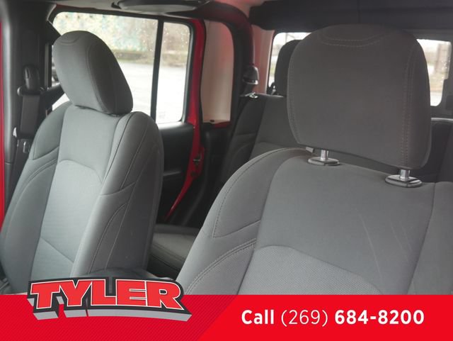 Certified 2022 Jeep Gladiator Sport AWD/4WD image 38