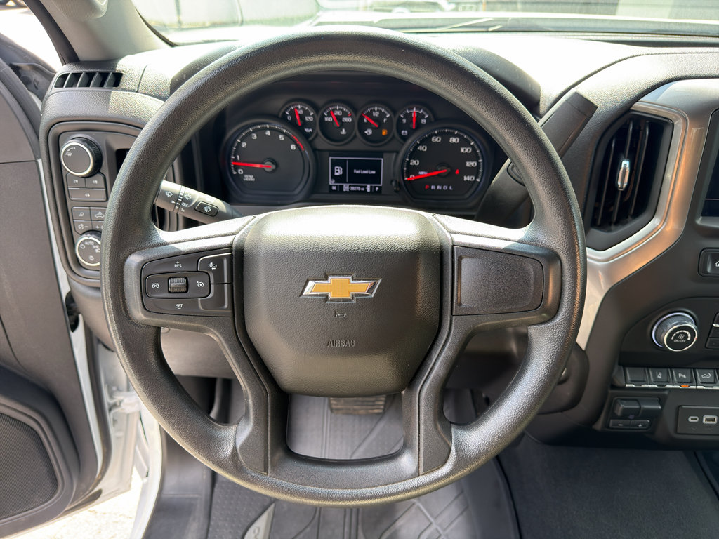Used 2025 Chevrolet Silverado 2500 Custom AWD/4WD image 15