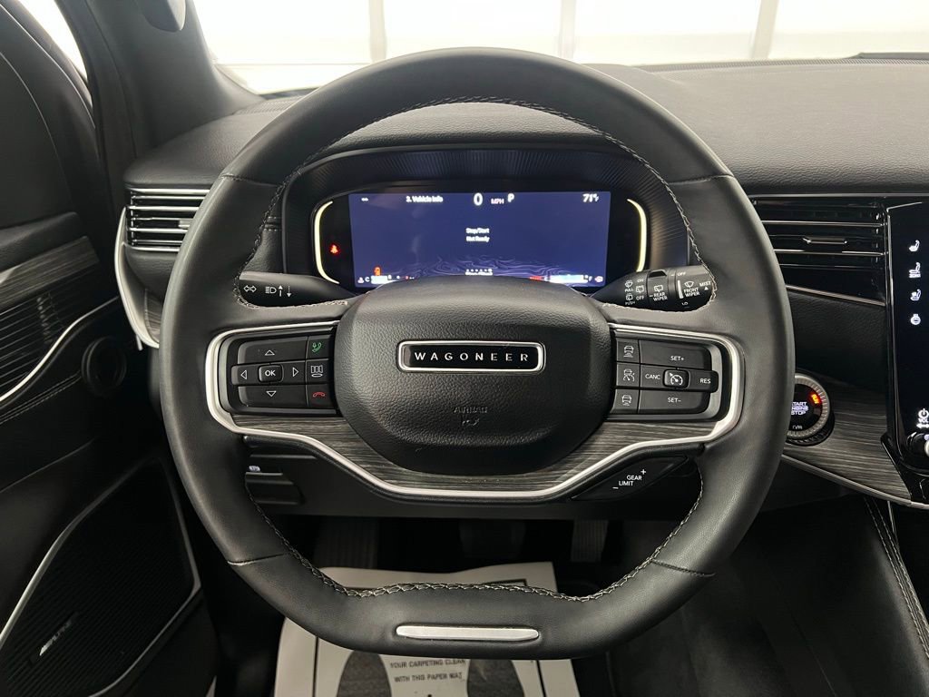 Used 2024 Jeep Wagoneer L Series II w/ Premium Group I image 30