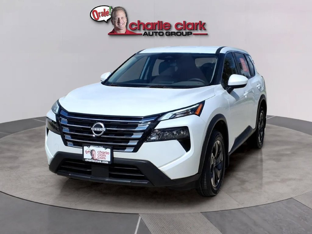 Certified 2025 Nissan Rogue SV AWD/4WD image 1