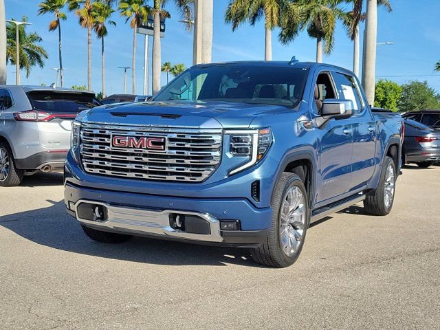 Used 2024 GMC Sierra 1500 Denali w/ Denali Reserve Package AWD/4WD image 3
