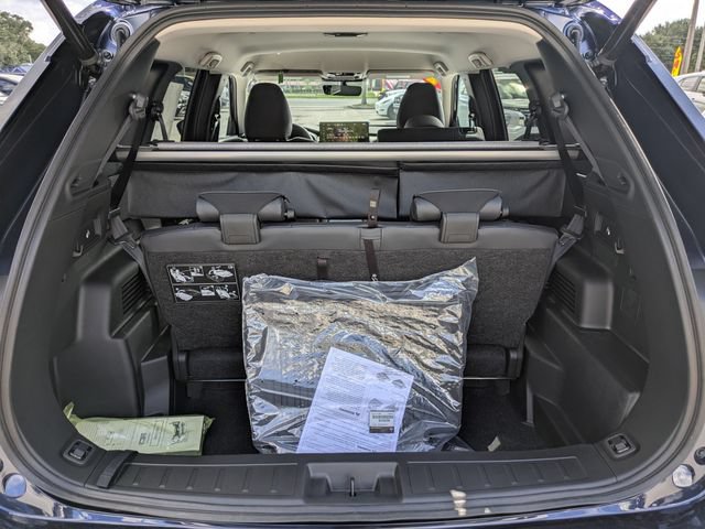 New 2026 Mitsubishi Outlander SE FWD image 13