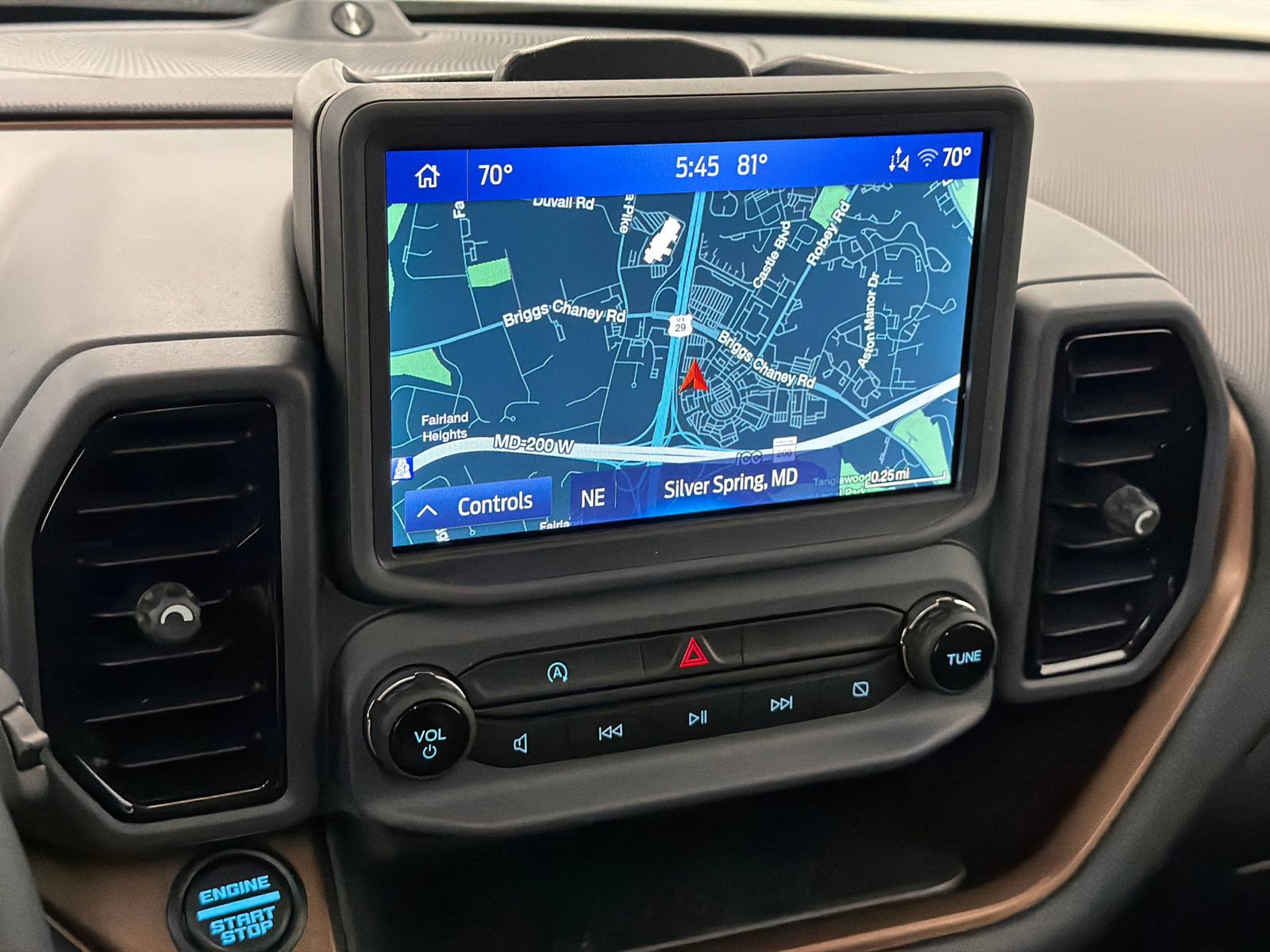 Used 2024 Ford Bronco Sport Outer Banks w/ Tech Package image 25