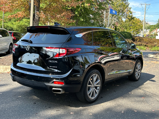 Used 2024 Acura RDX w/ Technology Package AWD/4WD image 4