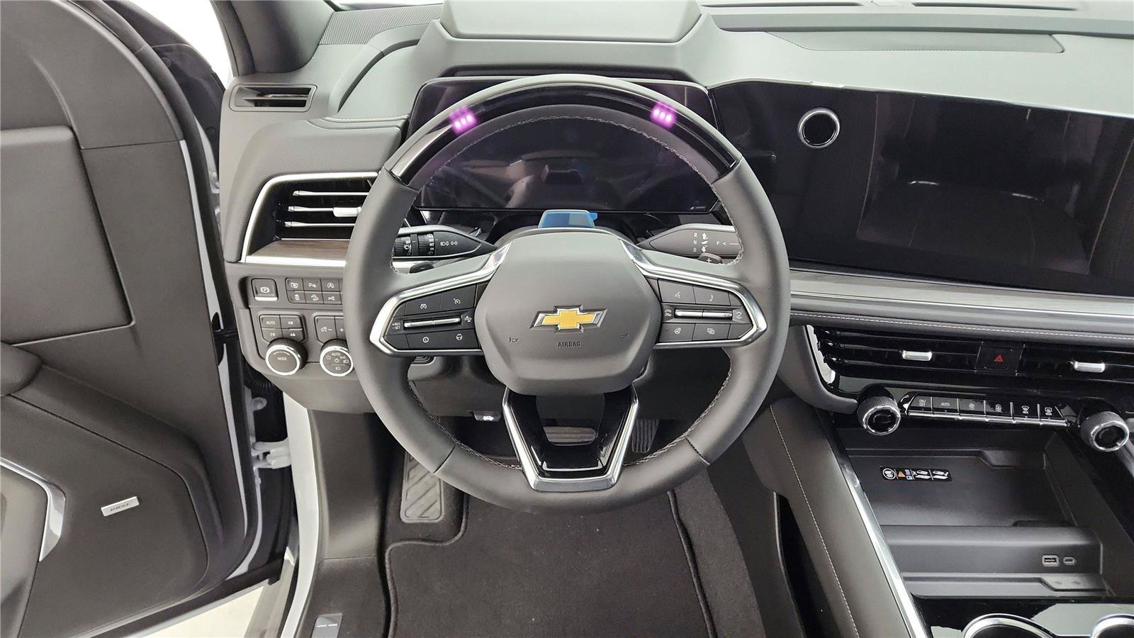 New 2026 Chevrolet Suburban Premier AWD/4WD image 58