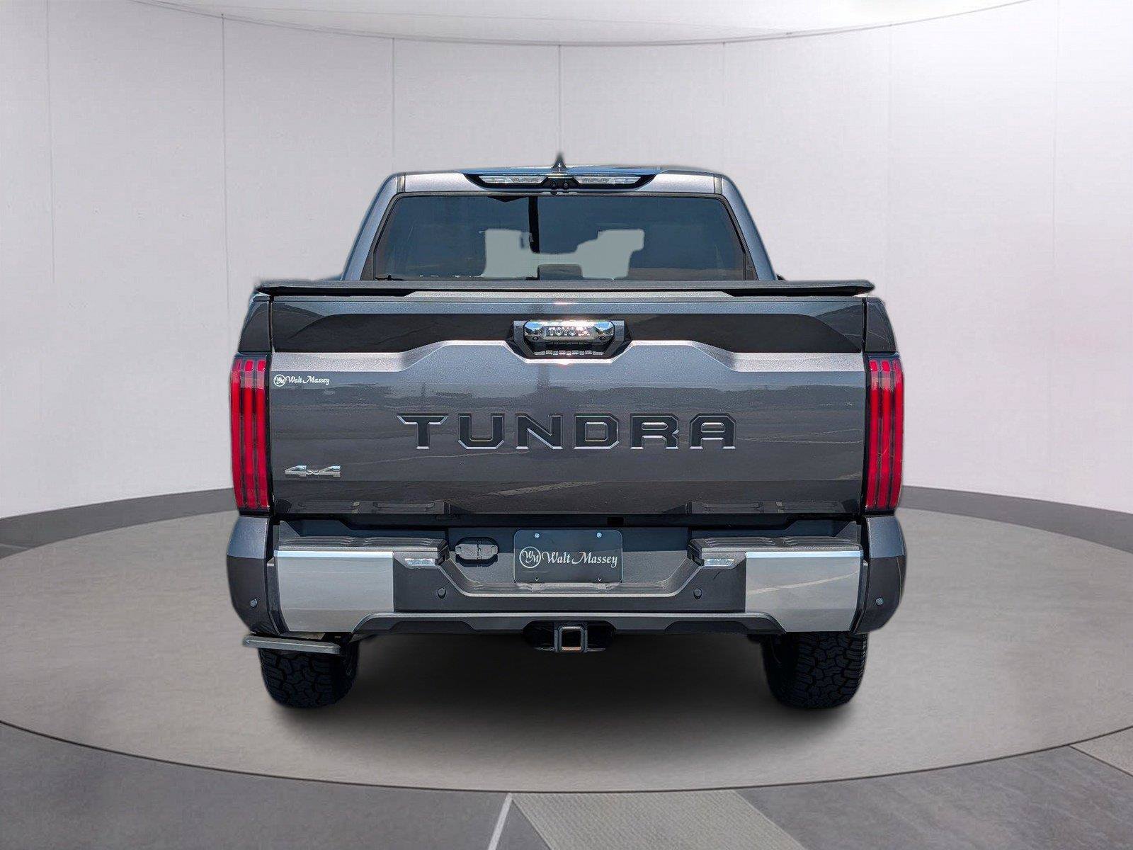 Used 2023 Toyota Tundra Limited AWD/4WD image 4