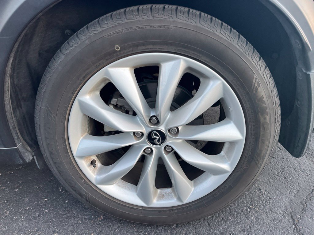 Used 2019 INFINITI QX50 Pure FWD image 6